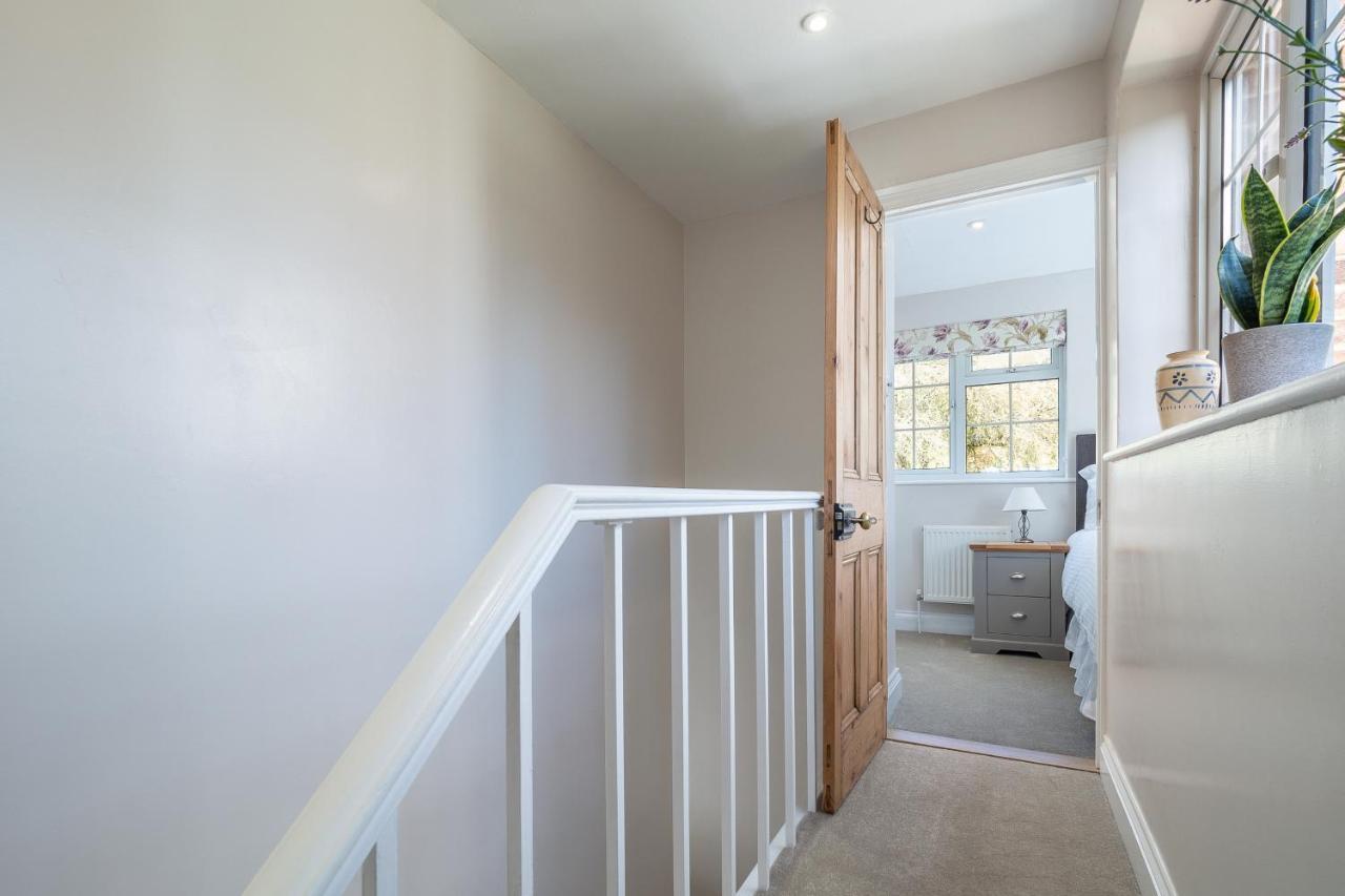 Adorable Cottage With A Log Burner In Heavenly Village - Constable Lodge Nayland Extérieur photo