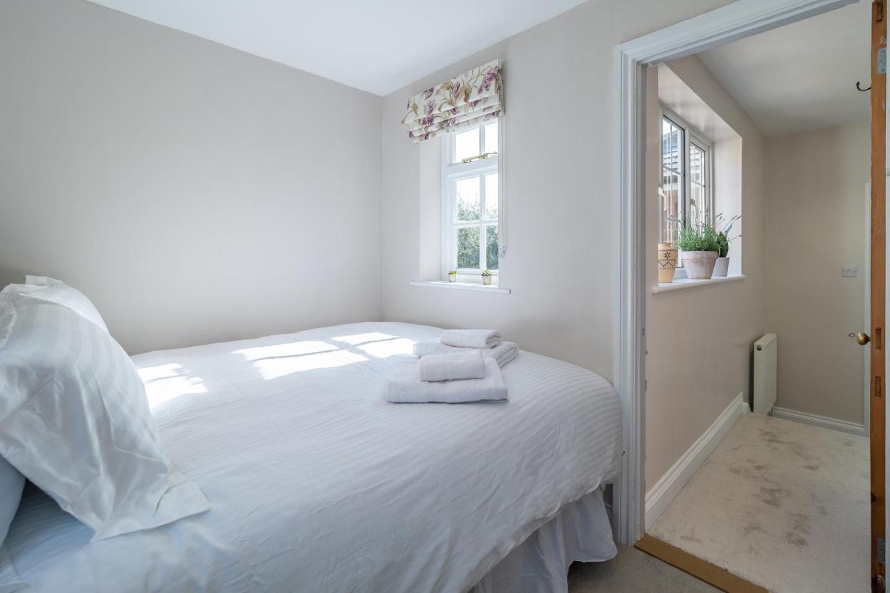 Adorable Cottage With A Log Burner In Heavenly Village - Constable Lodge Nayland Extérieur photo