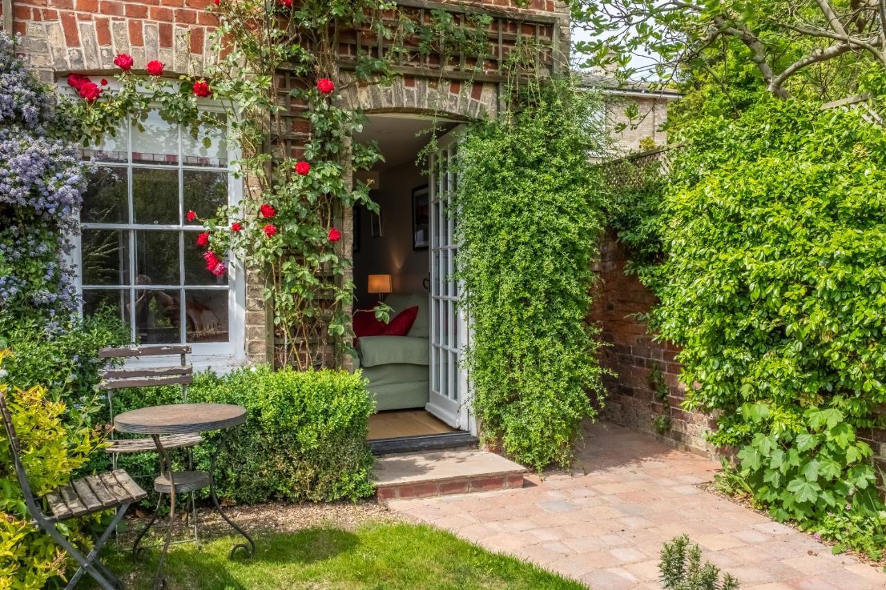 Adorable Cottage With A Log Burner In Heavenly Village - Constable Lodge Nayland Extérieur photo